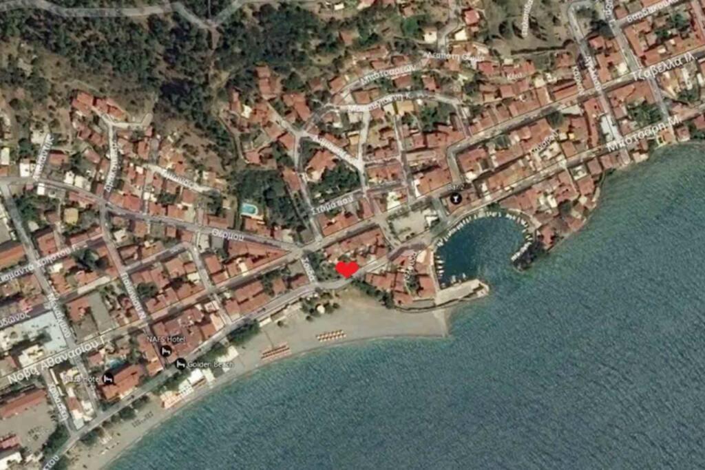 Naupactus Unique Harbor Apartment In A Stone House! Nafpaktos Exterior photo