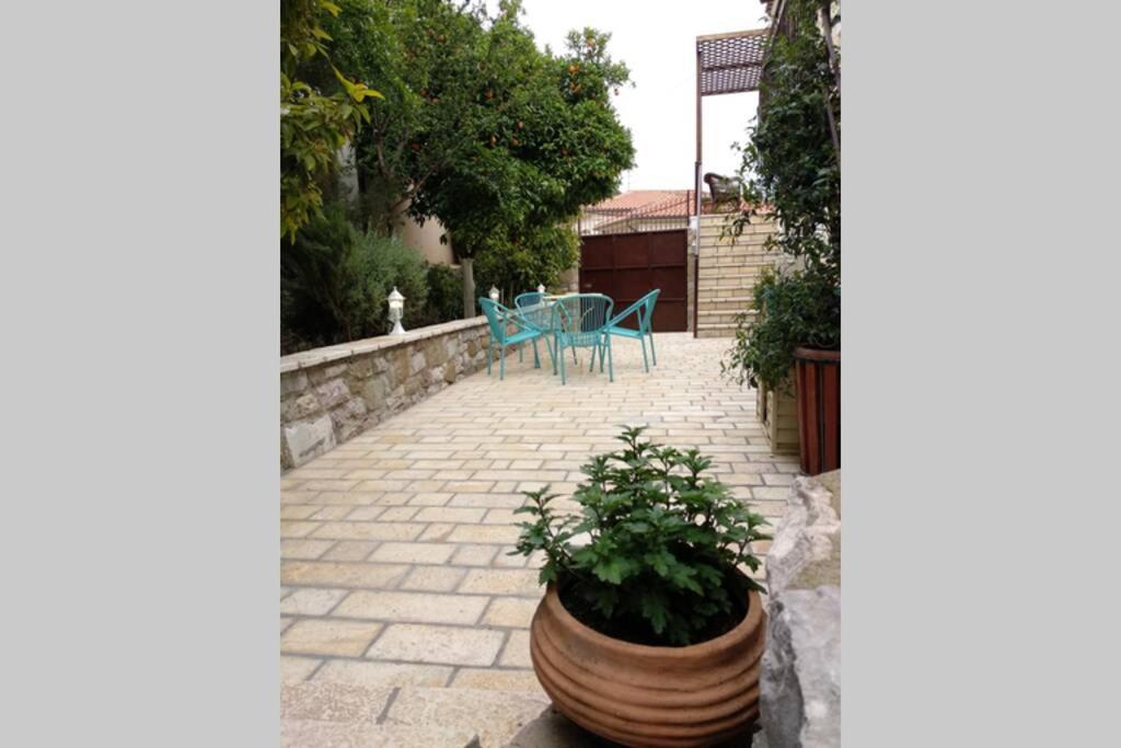 Naupactus Unique Harbor Apartment In A Stone House! Nafpaktos Exterior photo